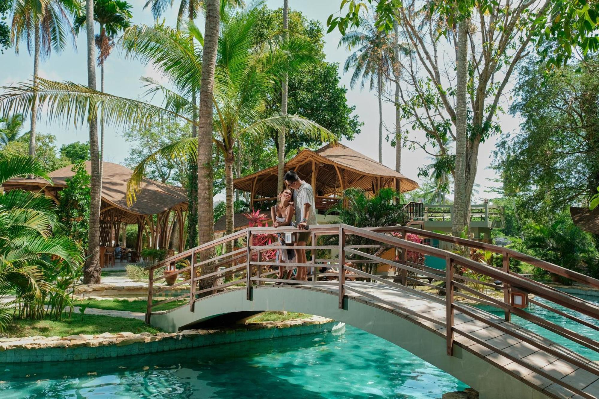 Tropik Resort Lombok Selong Belanak Buitenkant foto