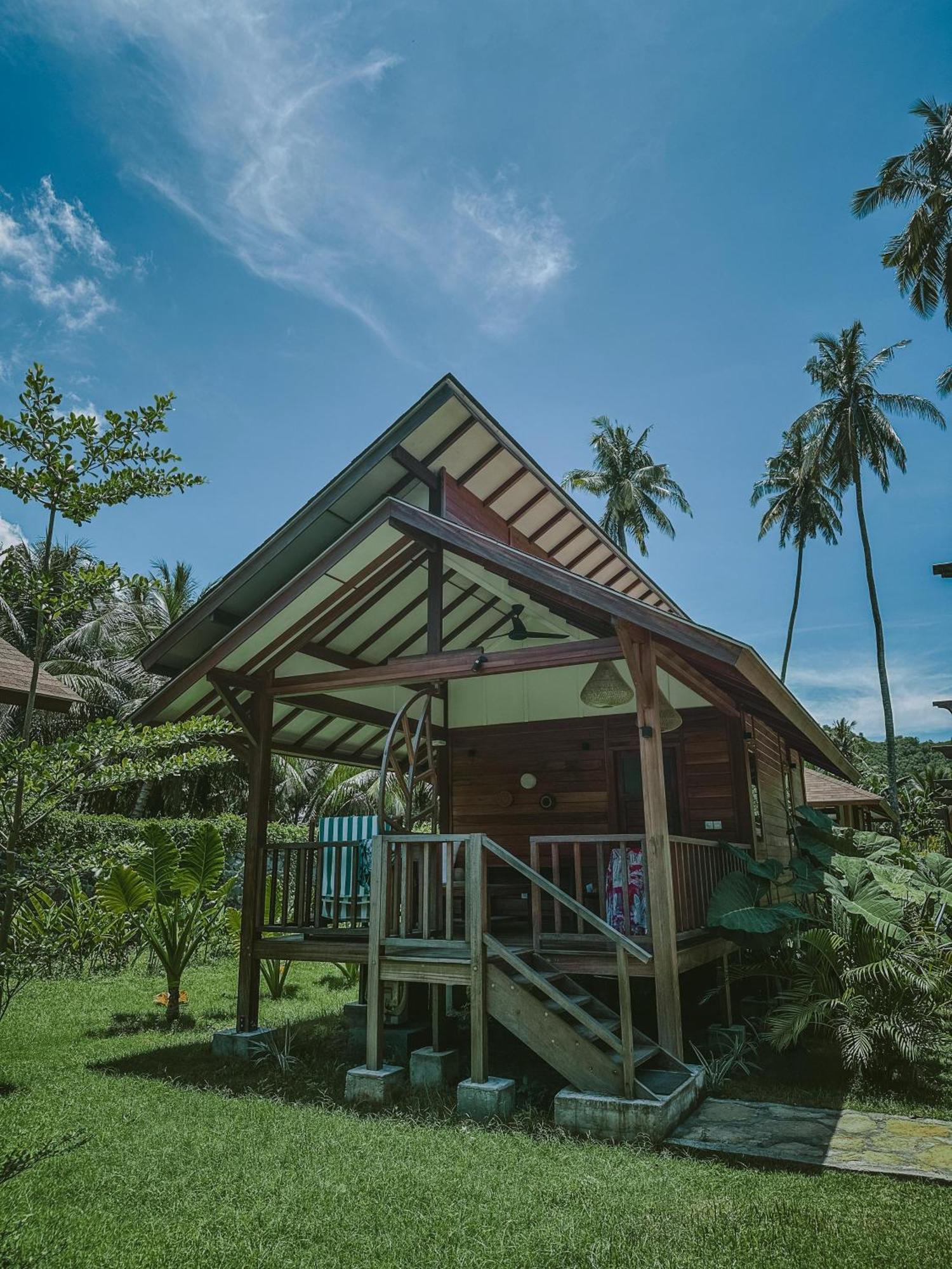 Tropik Resort Lombok Selong Belanak Buitenkant foto